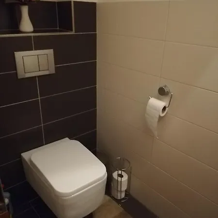 Apartmán Anička Nová Paka Exterior foto